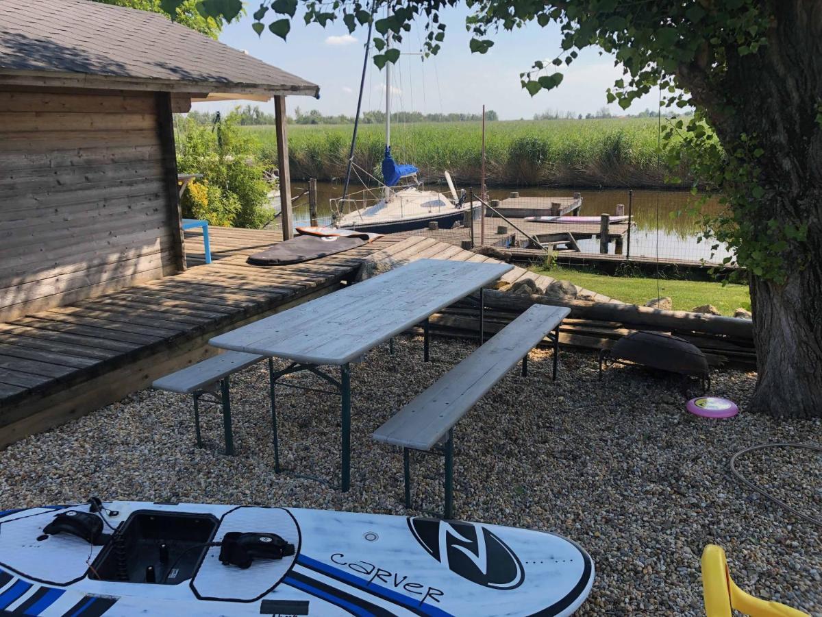 25H Spa-Residenz Pools In & Out, Private Garden & Beach Neusiedl am See Esterno foto