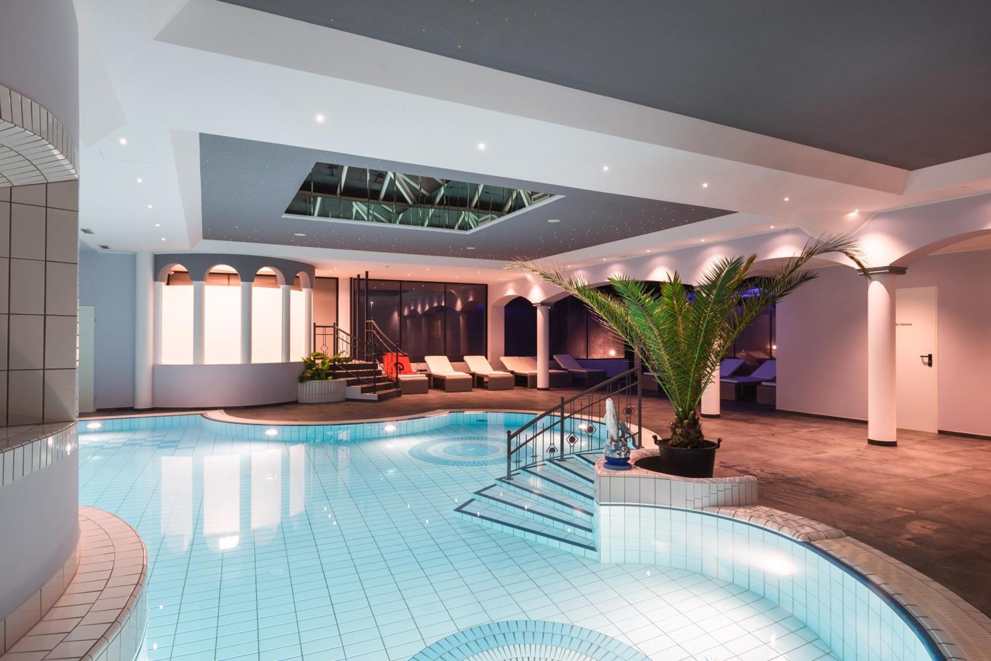 25H Spa-Residenz Pools In & Out, Private Garden & Beach Neusiedl am See Esterno foto